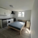 Studio Flat in Harrow HA35EU