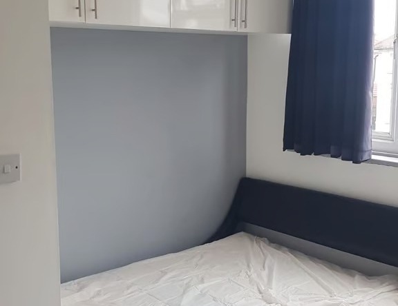 En-Suite in Hayes (UB3 5HT)