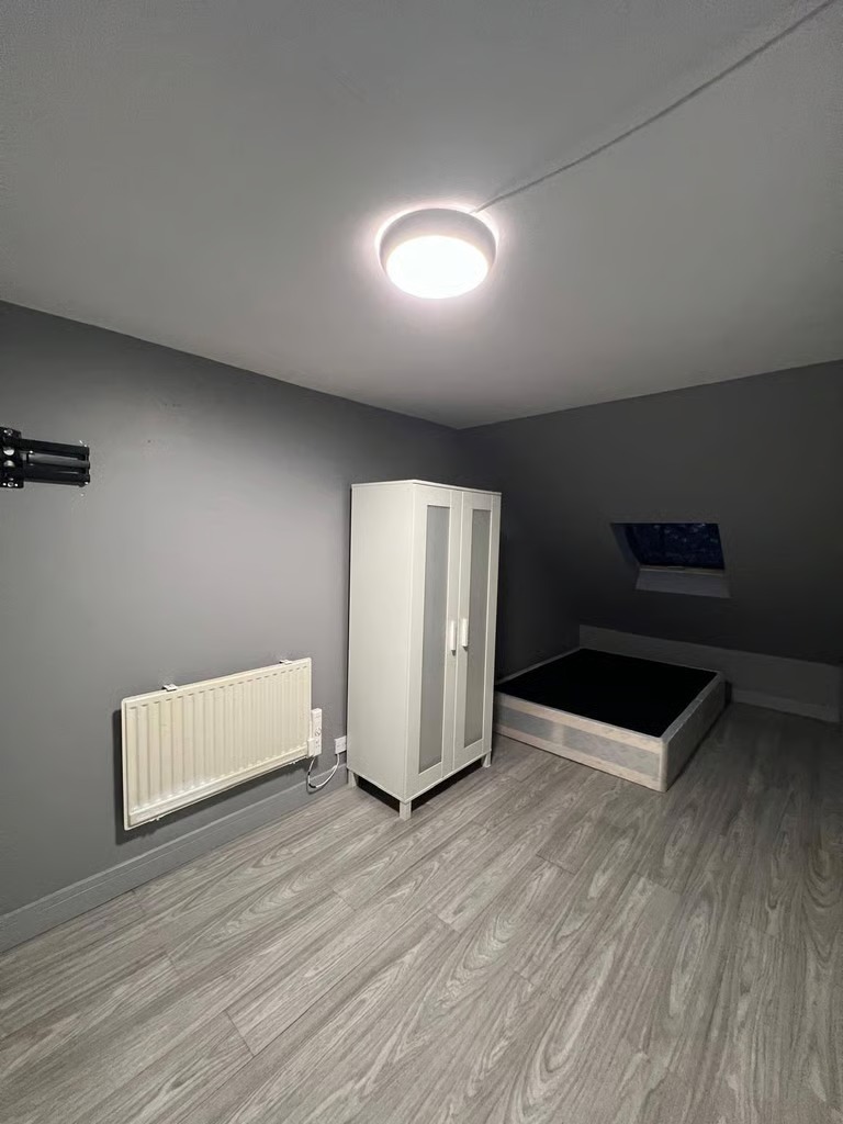 Room in Leicester LE39FR