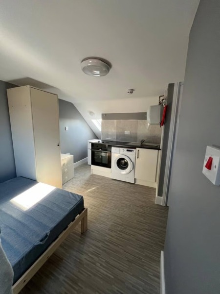 Studio Flat in Slough, SL1 2RW