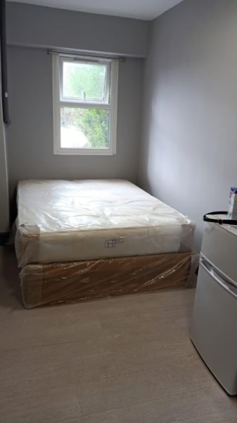 Room in Ascot Close Northolt UB5 4EH