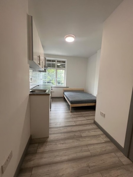 Studio in Beaconsfield, HP9 2PD