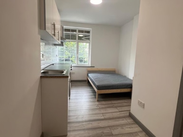 Studio in Beaconsfield, HP9 2PD