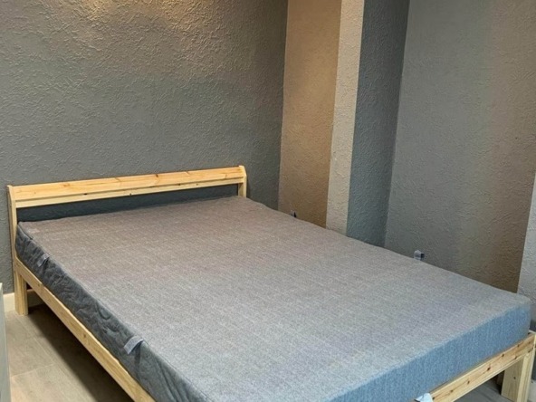 Room in Northolt UB56ES