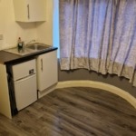 En-Suite in Feltham (TW13 5JT)